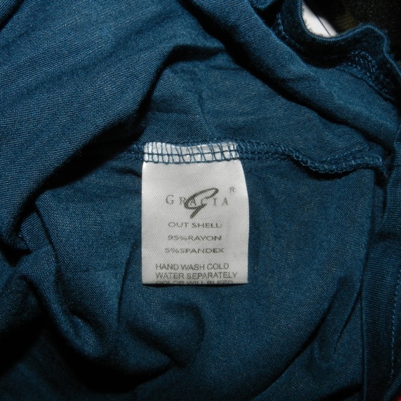 Gracia Ruffle Sleeve Top Vegan S NWT - Picture 4 of 5